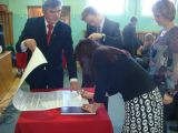 Podpisanie aktu erekcyjnego pod budowę Hali Sportowej w Czerwińsku nad Wisłą, 